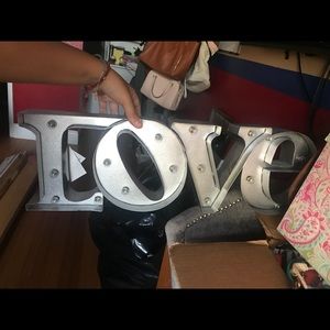 love light up sign
